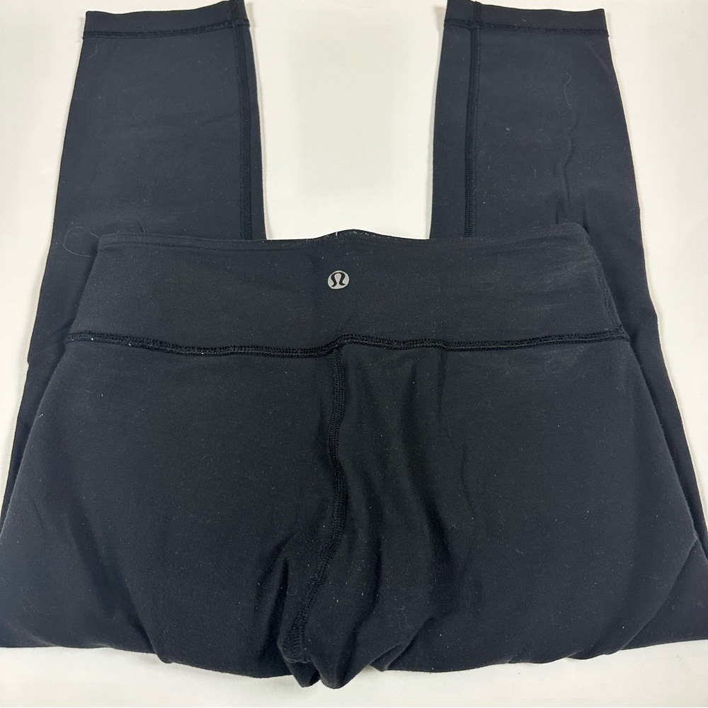 Lululemon Reversible Leggings 21” - Picture 2 of 6